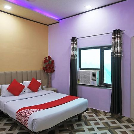 Oyo 63528 60 Milestone Hotel Tibri Zewnętrze zdjęcie