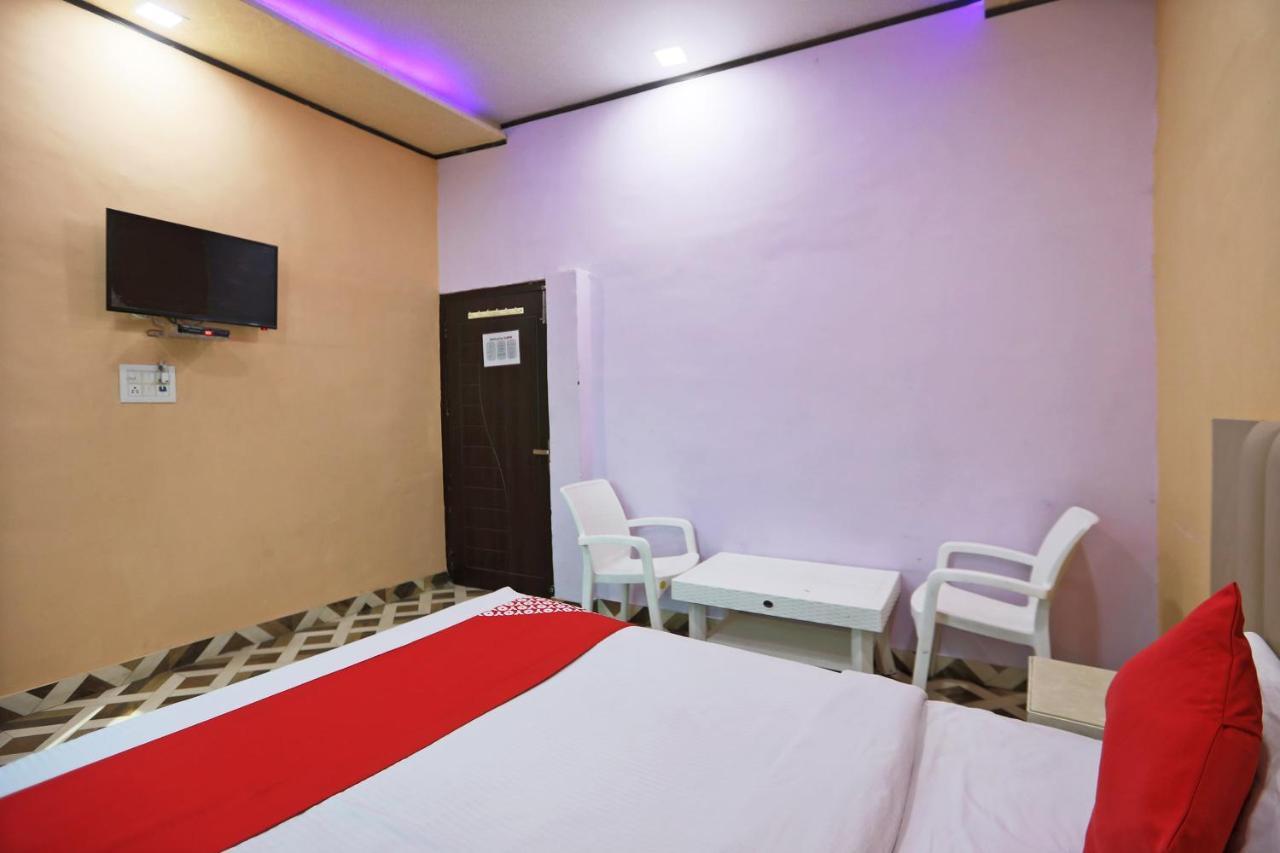 Oyo 63528 60 Milestone Hotel Tibri Zewnętrze zdjęcie